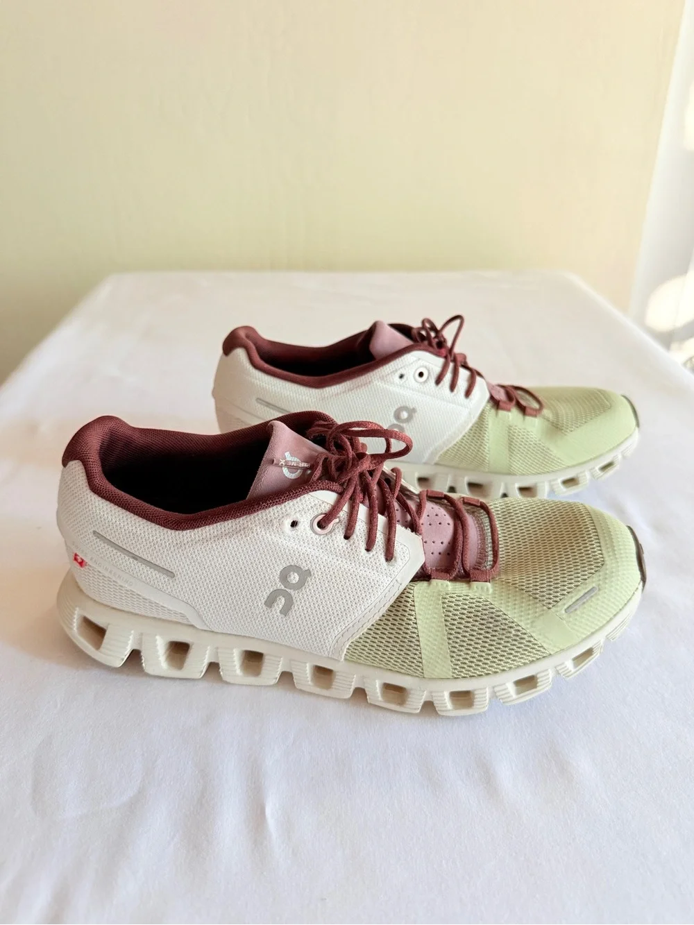 On Cloud 5 Ice Haze Running Sneakers Women 9.5 EU 41 59.98016